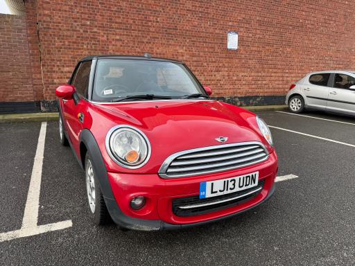 2013 COOPER PRICE 2,300 YEAR 2013 13 REG MILEAGE 143,000 ENGINE 1.6 PETROL COLOUR... photo